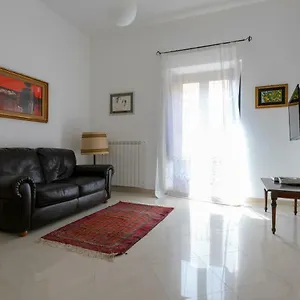 Appartamento Piazza Pretoria Palermo