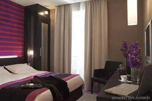 **** Отель Le Marceau Bastille Париж Франция